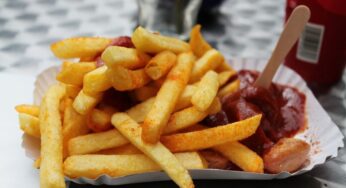Currywurst: salsicha típica de Berlim